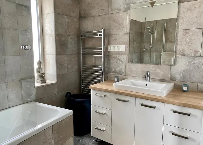 Royal Blue - Luxurious Flat With 5-star View Over Balaton